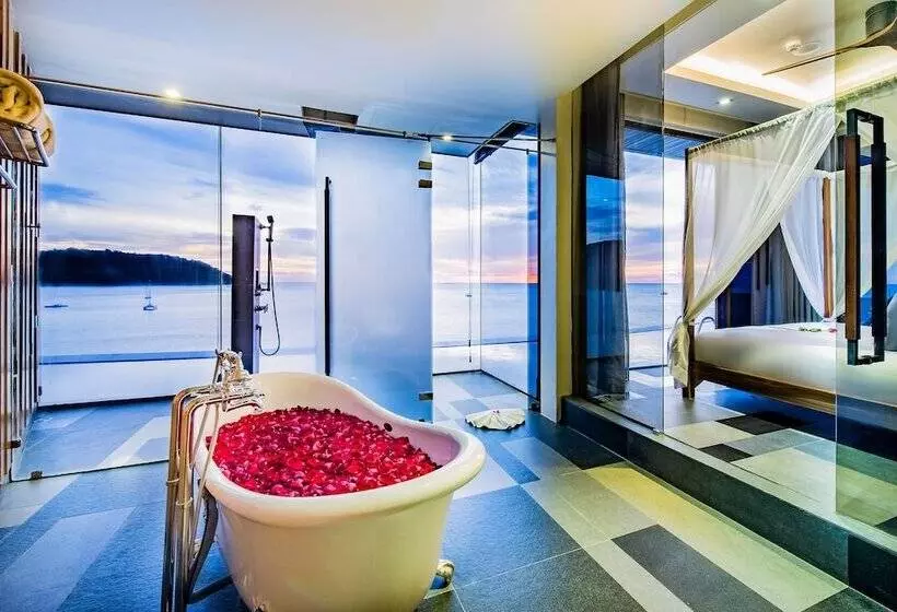 Sviitti Uima-allas, Impiana Private Villas Kata Noi