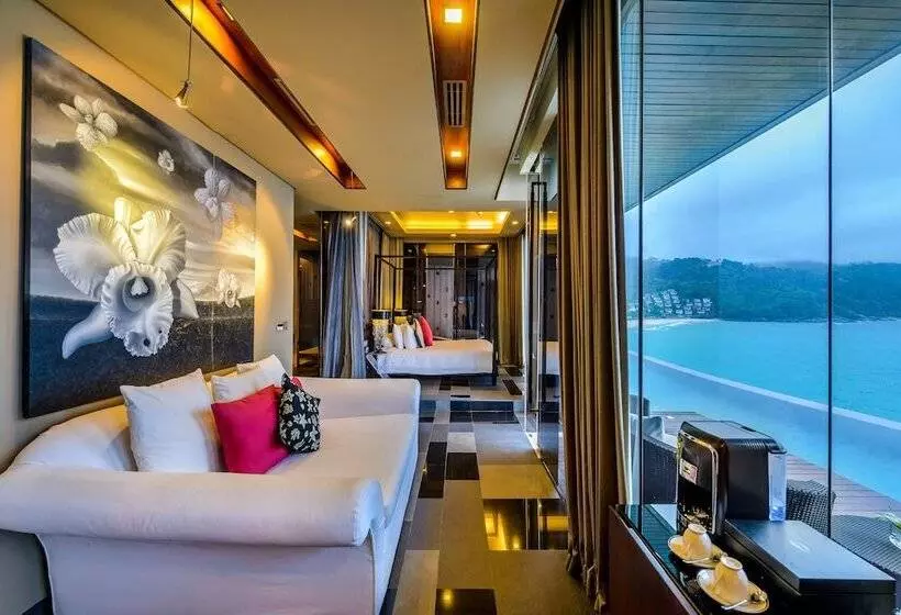 Sviitti Uima-allas, Impiana Private Villas Kata Noi