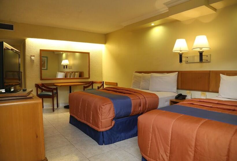 جناح جونيور, Jaragua