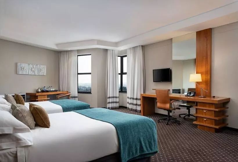 ファミリールーム, Premier Hotel O.r. Tambo