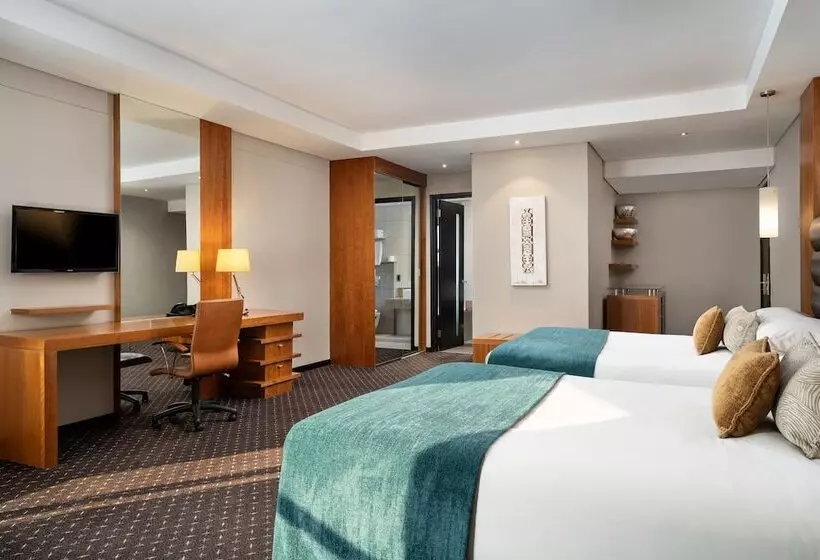 ファミリールーム, Premier Hotel O.r. Tambo