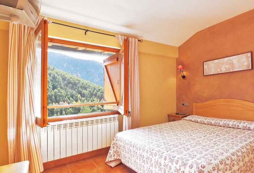 اتاق استاندارد, Restaurant Camp Del Serrat