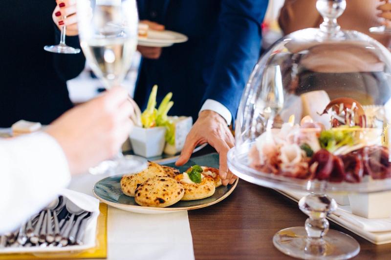 주니어 스위트, Sheraton Milan Malpensa Airport Hotel & Conference Centre