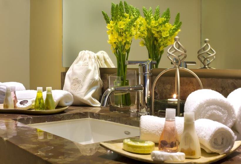 חדר דלוקס נוף לים, Sunset Plaza Beach Resort Puerto Vallarta All Inclusive