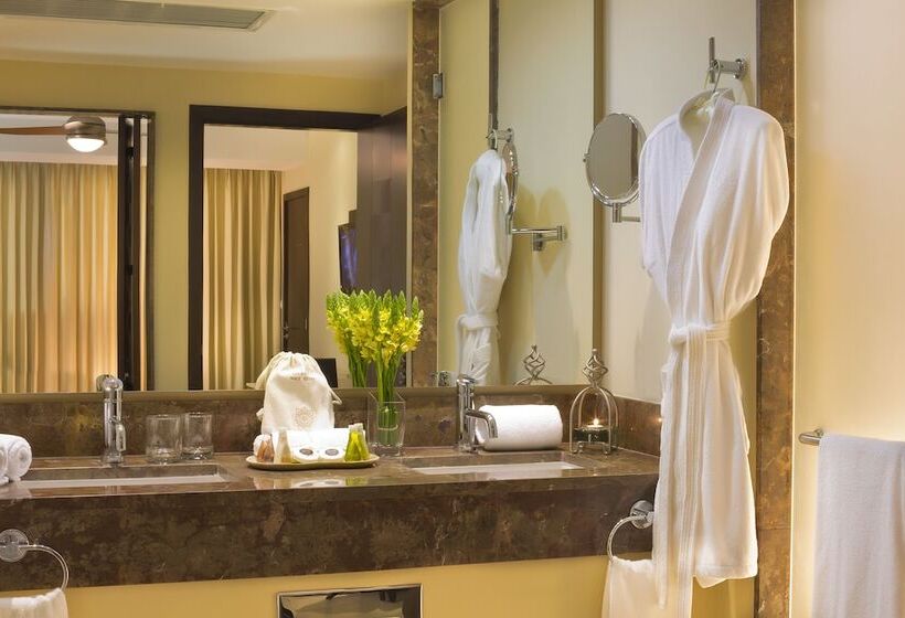 オーシャンビューデラックスルーム, Sunset Plaza Beach Resort Puerto Vallarta All Inclusive