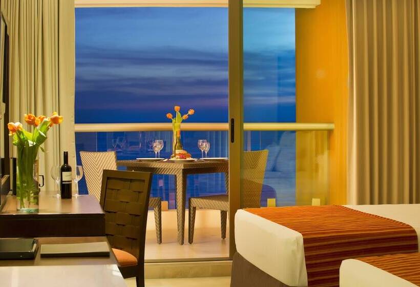 オーシャンビューデラックスルーム, Sunset Plaza Beach Resort Puerto Vallarta All Inclusive