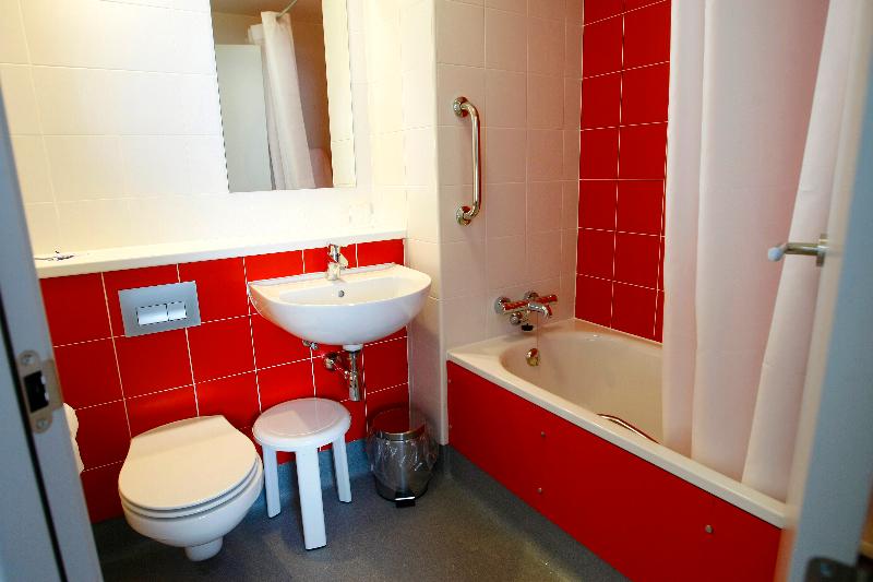 غرفة عائلية, Travelodge Valencia Aeropuerto