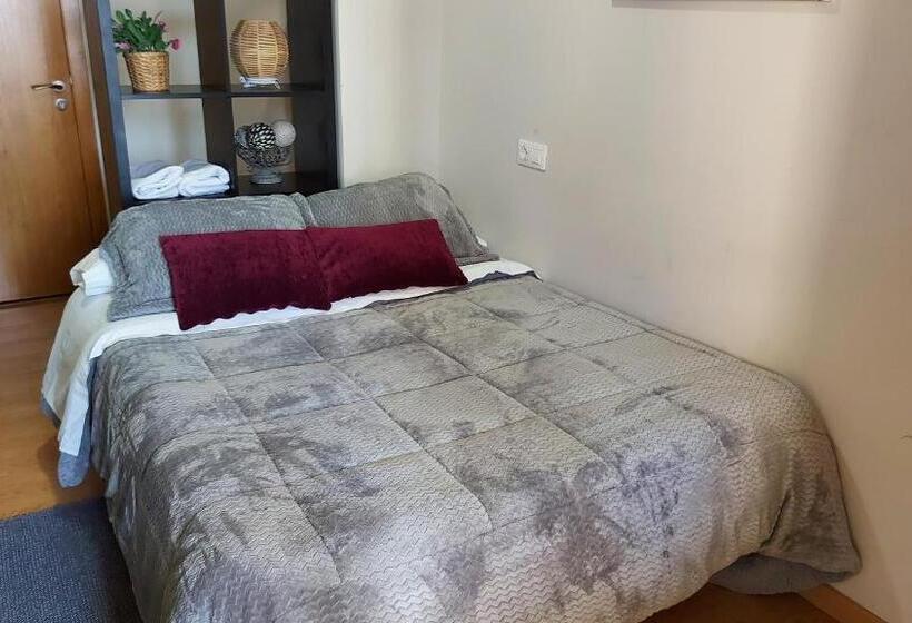 Номер Стандарт, Ultreia