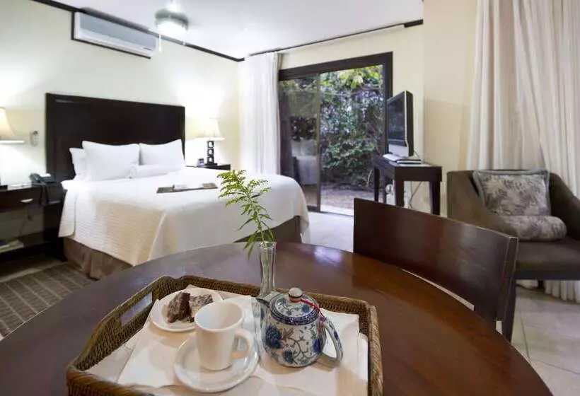 ジュニアスイート, Villa Los Candiles