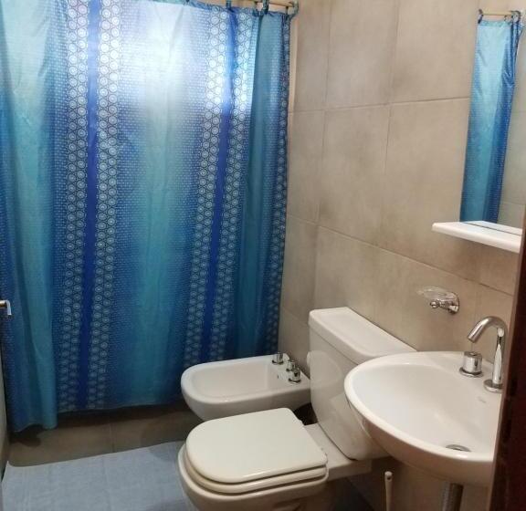 חדר קלאסי לשלושה, Aatrac Iguazú