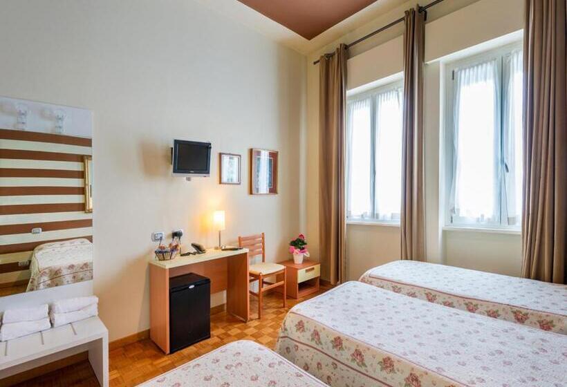 חדר סטנדרט לשלושה, San Giorgio