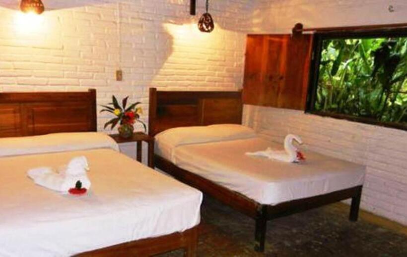 غرفة إقتصادية رباعية, La Buena Vista