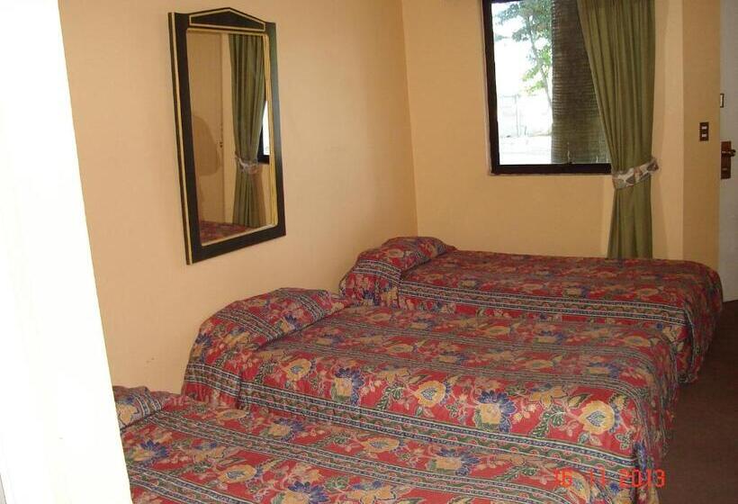 غرفة قياسية ثلاثية, Alicante