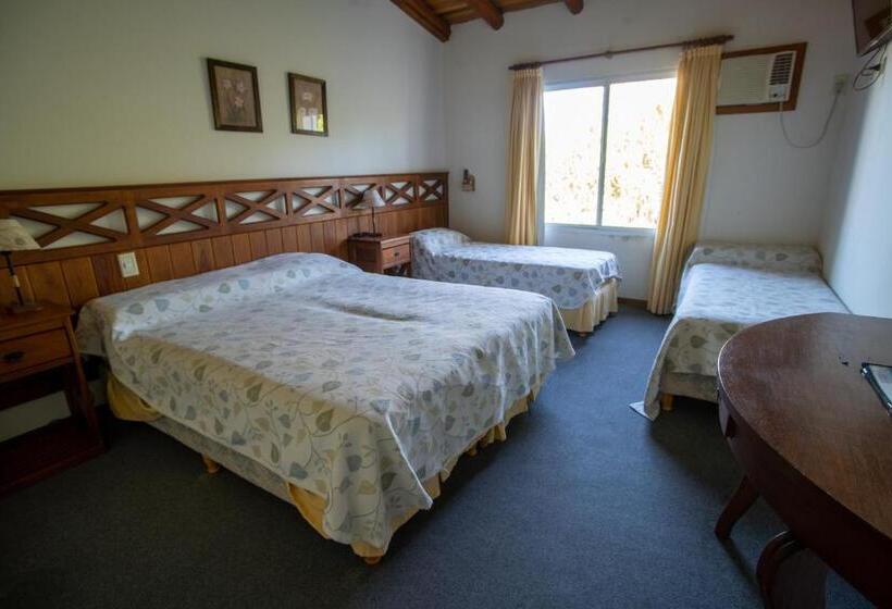 اتاق استاندارد چهار تخته, Piedras Del Lago