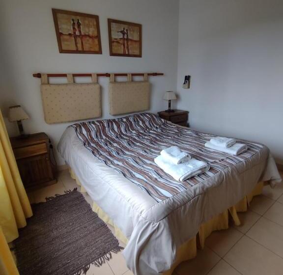 آپارتمان خانوادگی, Piedras Del Lago