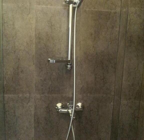 带花园景观的标准三人间, Moon Light Guest House