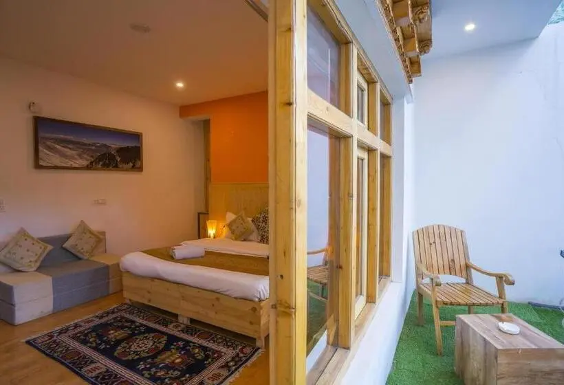 Habitació Deluxe amb Balcó, Rainbow Hostelier