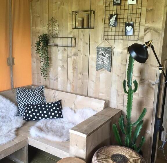 Standard Tent, Buitengoed De Boomgaard Utrecht Bunnik