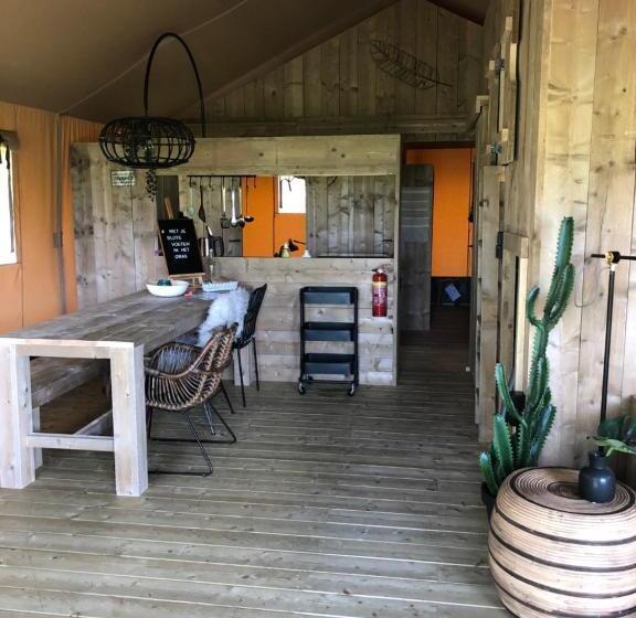 Standard Tent, Buitengoed De Boomgaard Utrecht   Bunnik