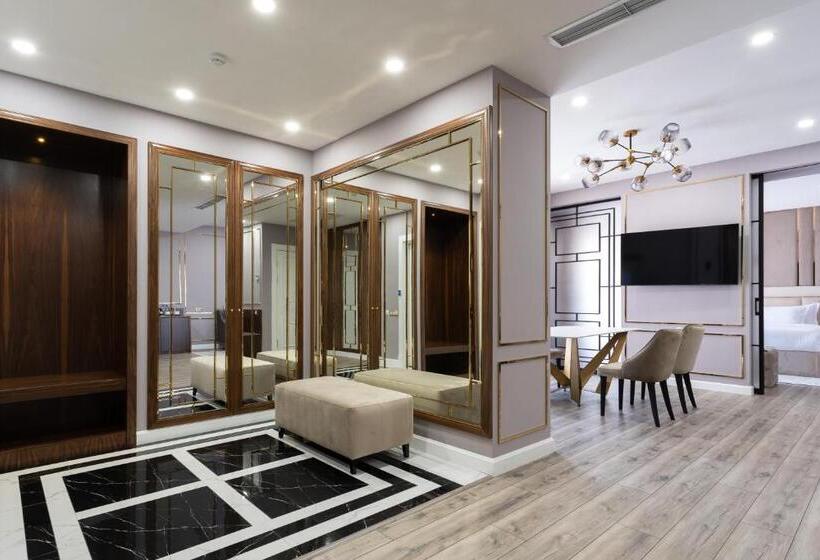 Suite amb Hidromassatge, Oscar Boutique