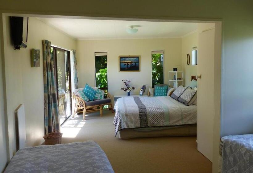 חדר משפחתי נוף לגינה, Ashcroft Gardens Bed & Breakfast