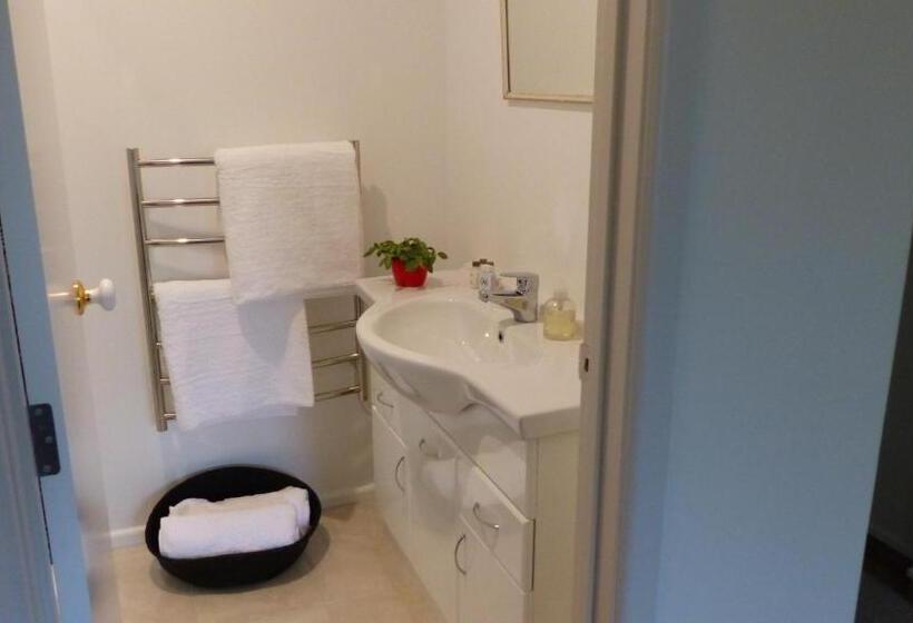 스탠다드 룸 가든 전망, Ashcroft Gardens Bed & Breakfast