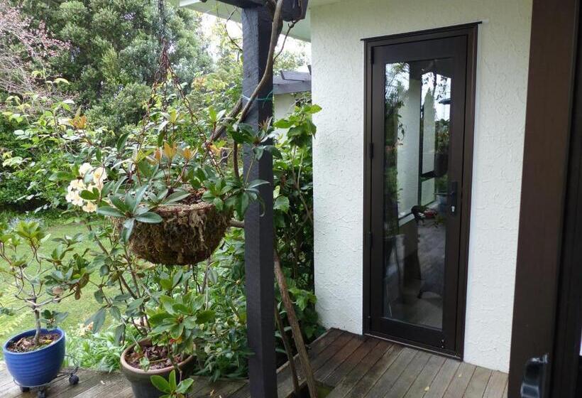 חדר סטנדרט נוף לגינה, Ashcroft Gardens Bed & Breakfast