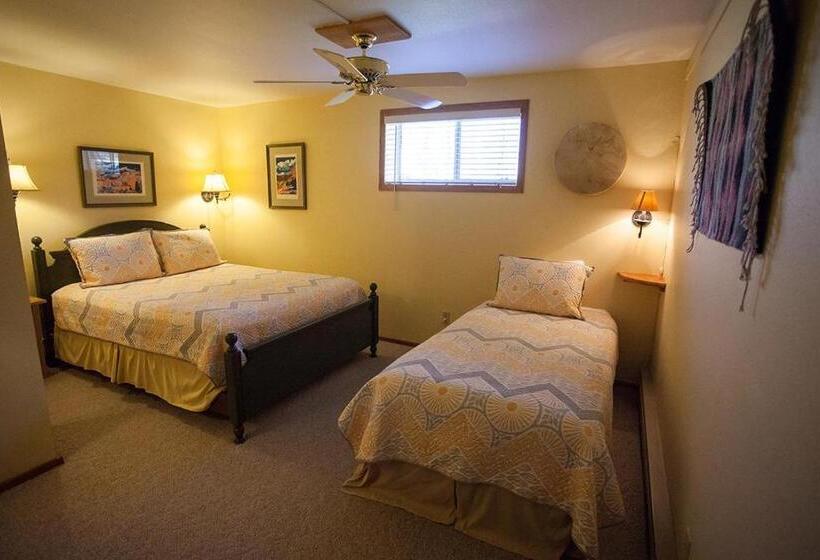 סוויטה משפחתית, Castle Valley Inn