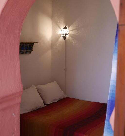 Standard Værelse, Dar Dalia