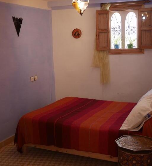 Standard Værelse, Dar Dalia