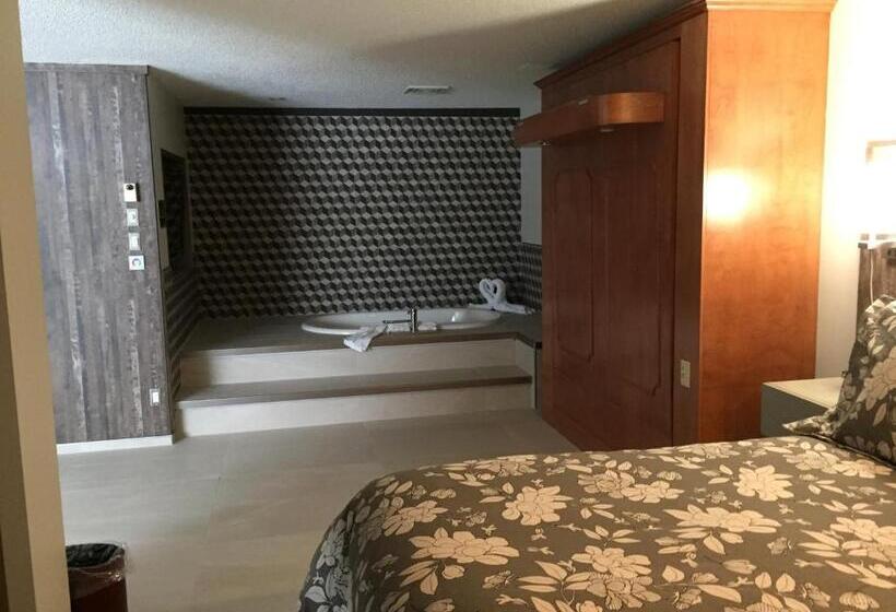 ماستر سويت, Amosphère Complexe