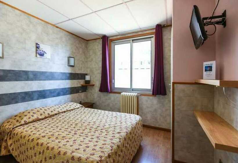 스탠다드 룸, Des Pyrénées