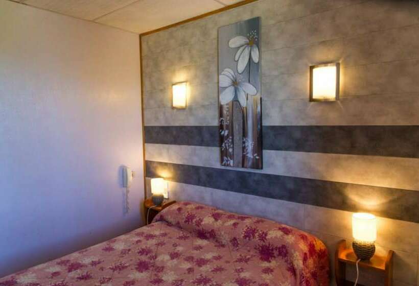 חדר סטנדרט, Des Pyrénées