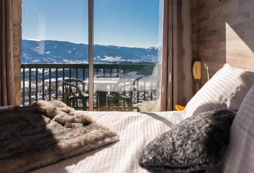 스탠다드 룸 산 전망, Des Pyrénées