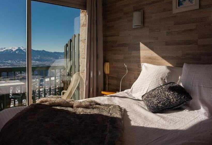 스탠다드 룸 산 전망, Des Pyrénées