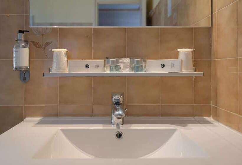 스탠다드 룸, Des Pyrénées