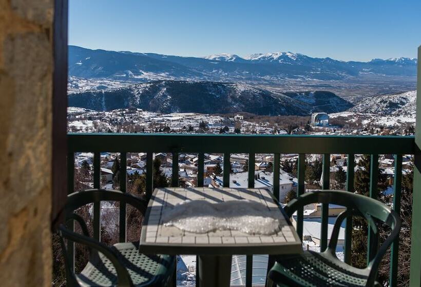 스탠다드 룸, Des Pyrénées