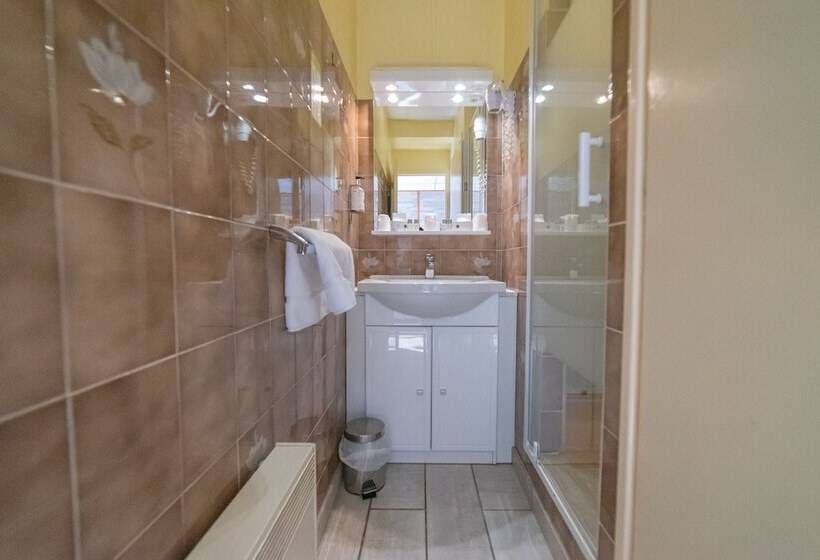 חדר סטנדרט, Des Pyrénées