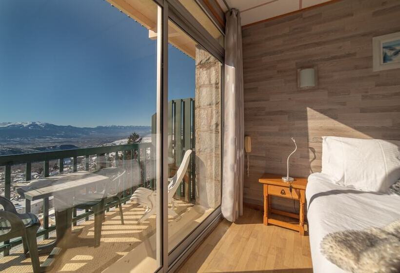 اتاق استاندارد, Des Pyrénées