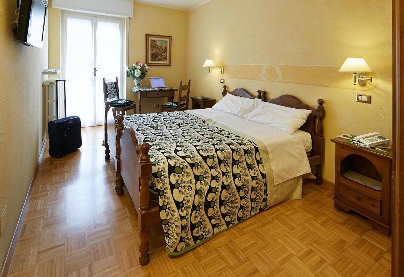 חדר סטנדרט, Ristorante Da Politano