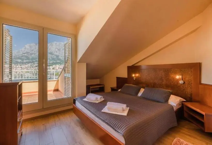Tengerre Néző 1 Szobás Apartman Erkéllyel, Apartel Park Osejava