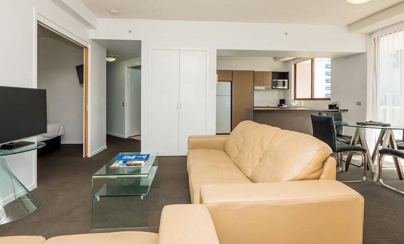 Апартаменты Пентхаус 1 Спальня, Broadbeach Savannah Resort