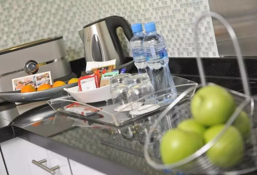استودیوی لوکس, Fraser Suites Seef Bahrain