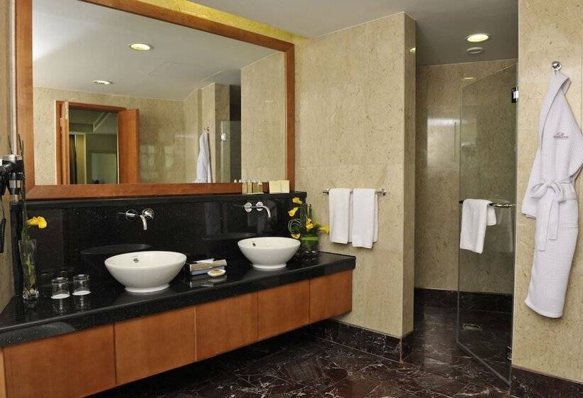 1 Bedroom Penthouse Apartment, Fraser Suites Seef Bahrain
