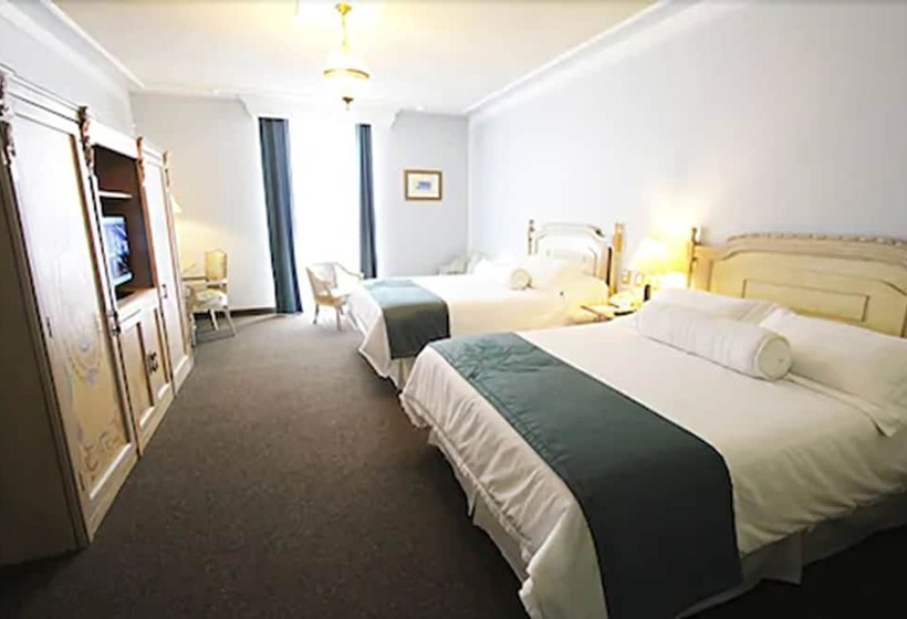 سوییت جونیور, Alameda Grand