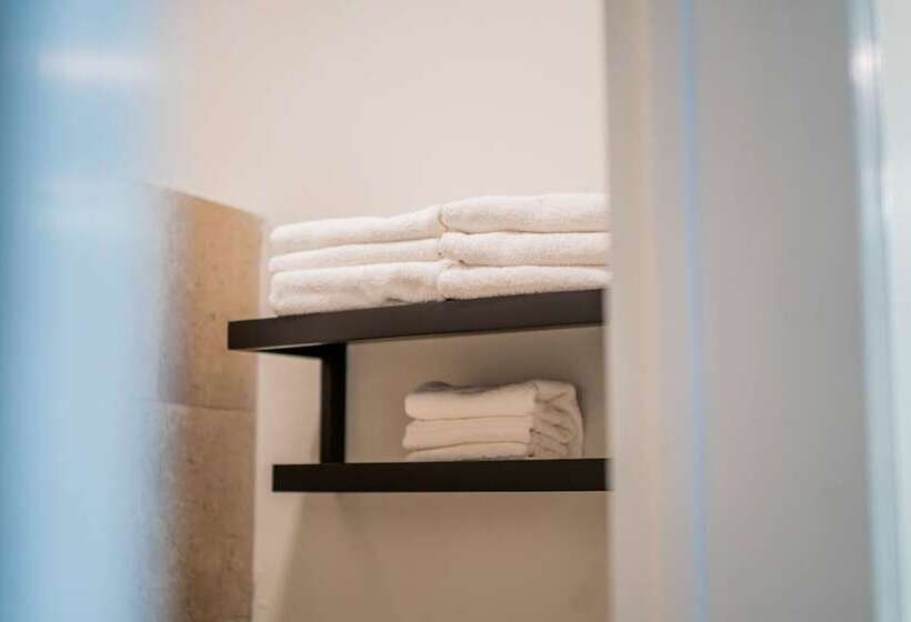 اتاق استاندارد, Alameda Grand