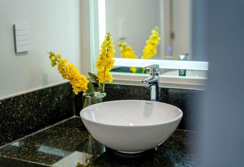 اتاق استاندارد, Alameda Grand