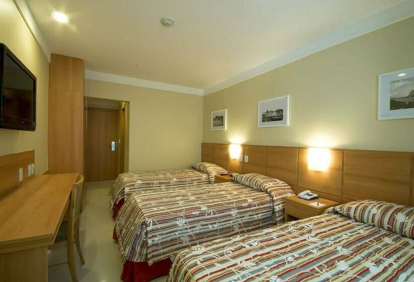 اتاق استاندارد سه نفره, Atlantico Business Centro