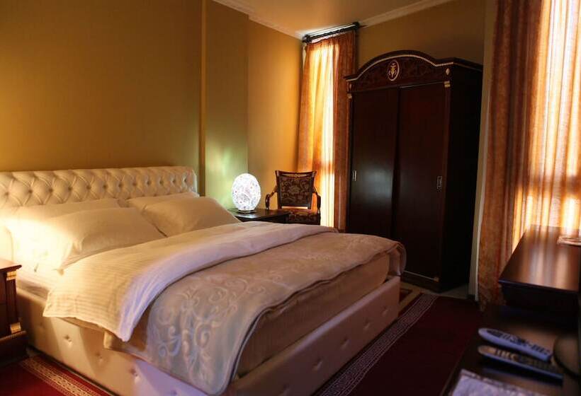 Habitación Estándar Individual, Dinasty