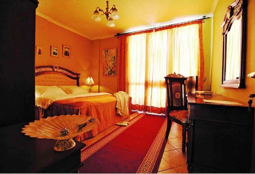 Habitación Estándar Individual, Dinasty